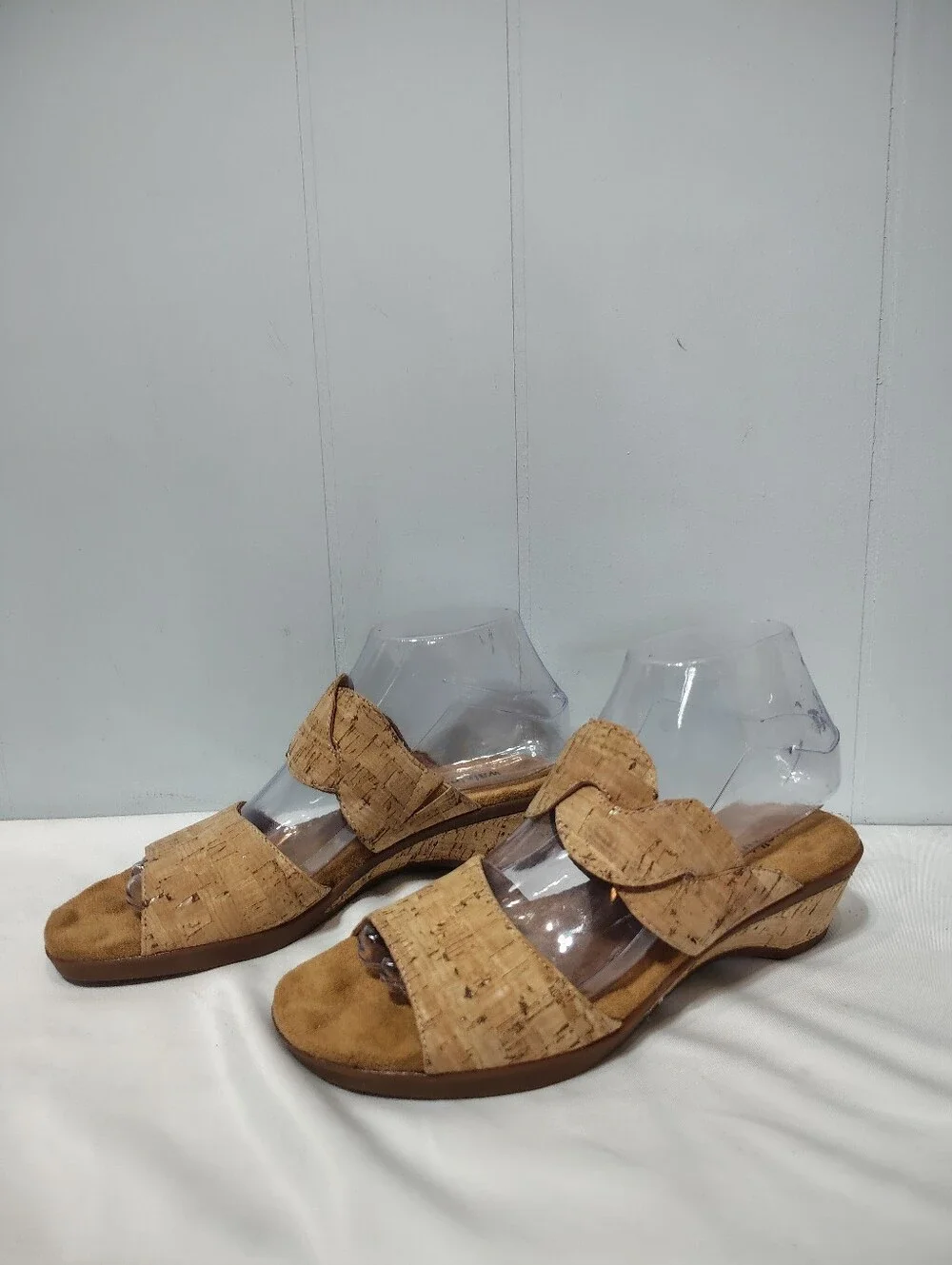 Walking Cradles Cruz Sandal Tan size 7N Cork‎ Neutral Vacation Resort Beach